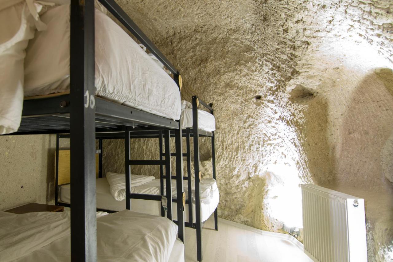 Kamelya Cave Hostel (Adults Only) Γκόρεμε Εξωτερικό φωτογραφία