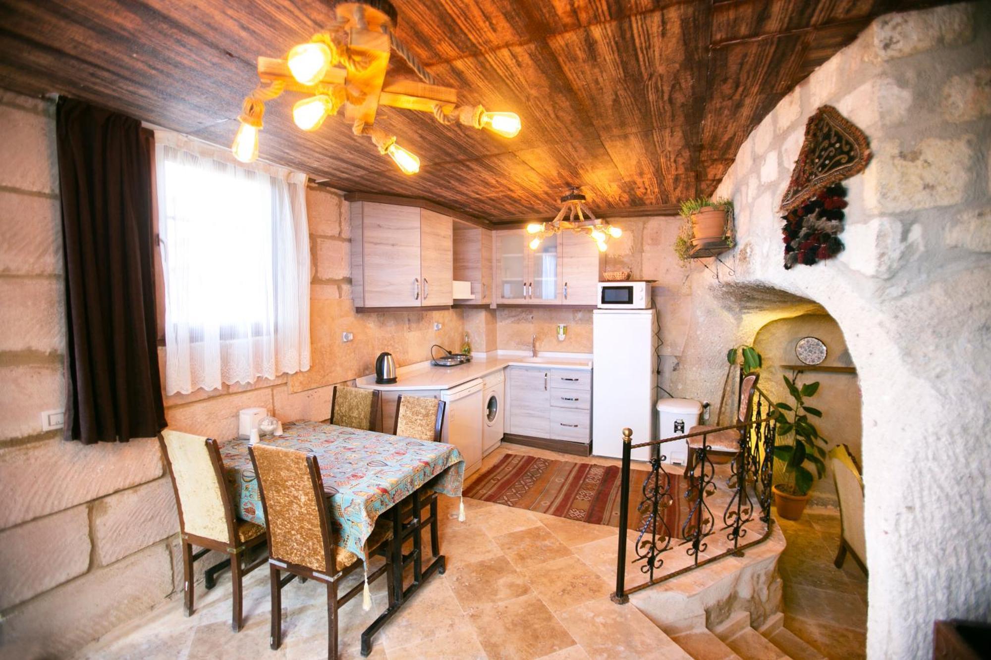 Kamelya Cave Hostel (Adults Only) Γκόρεμε Εξωτερικό φωτογραφία