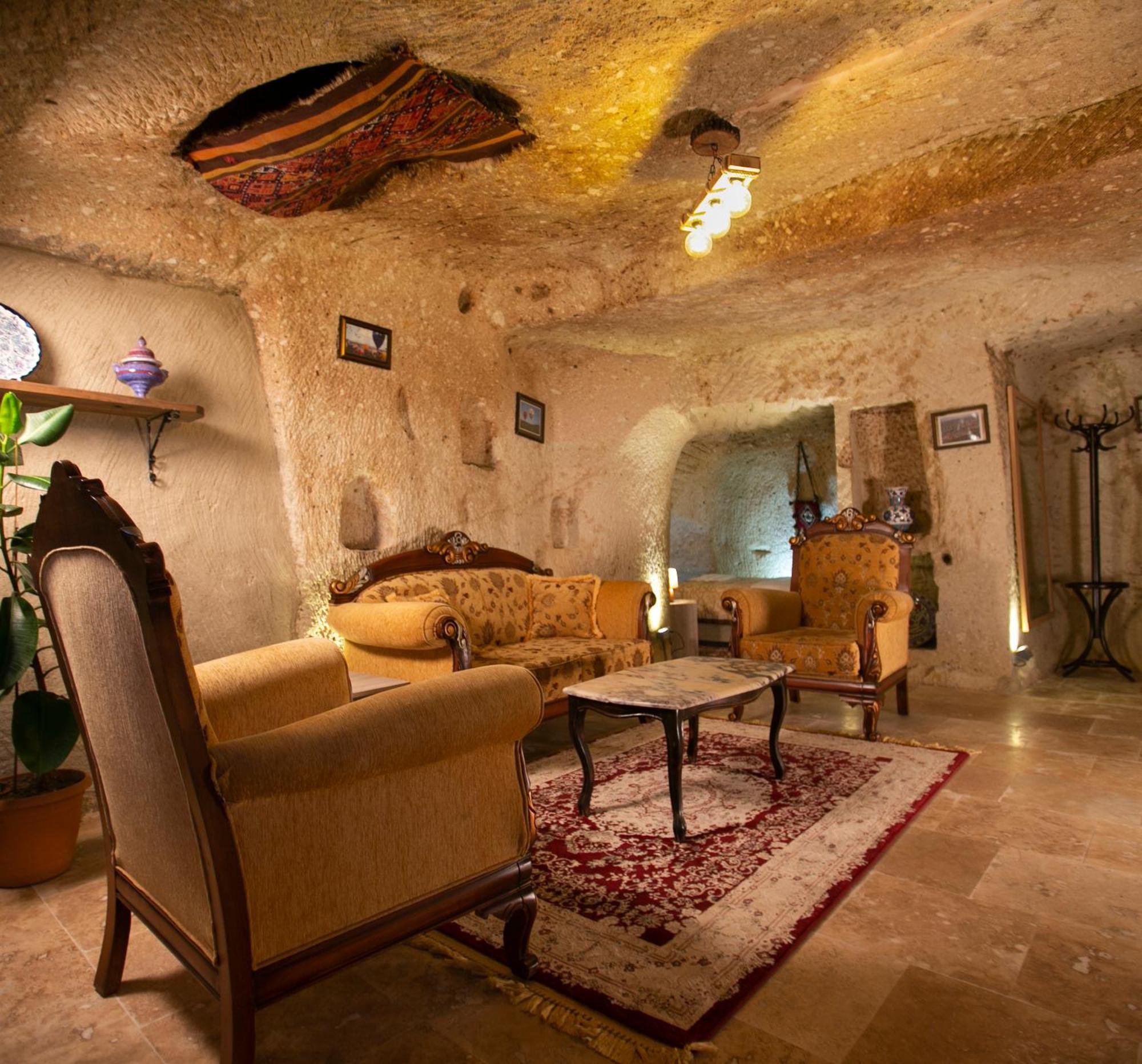 Kamelya Cave Hostel (Adults Only) Γκόρεμε Εξωτερικό φωτογραφία