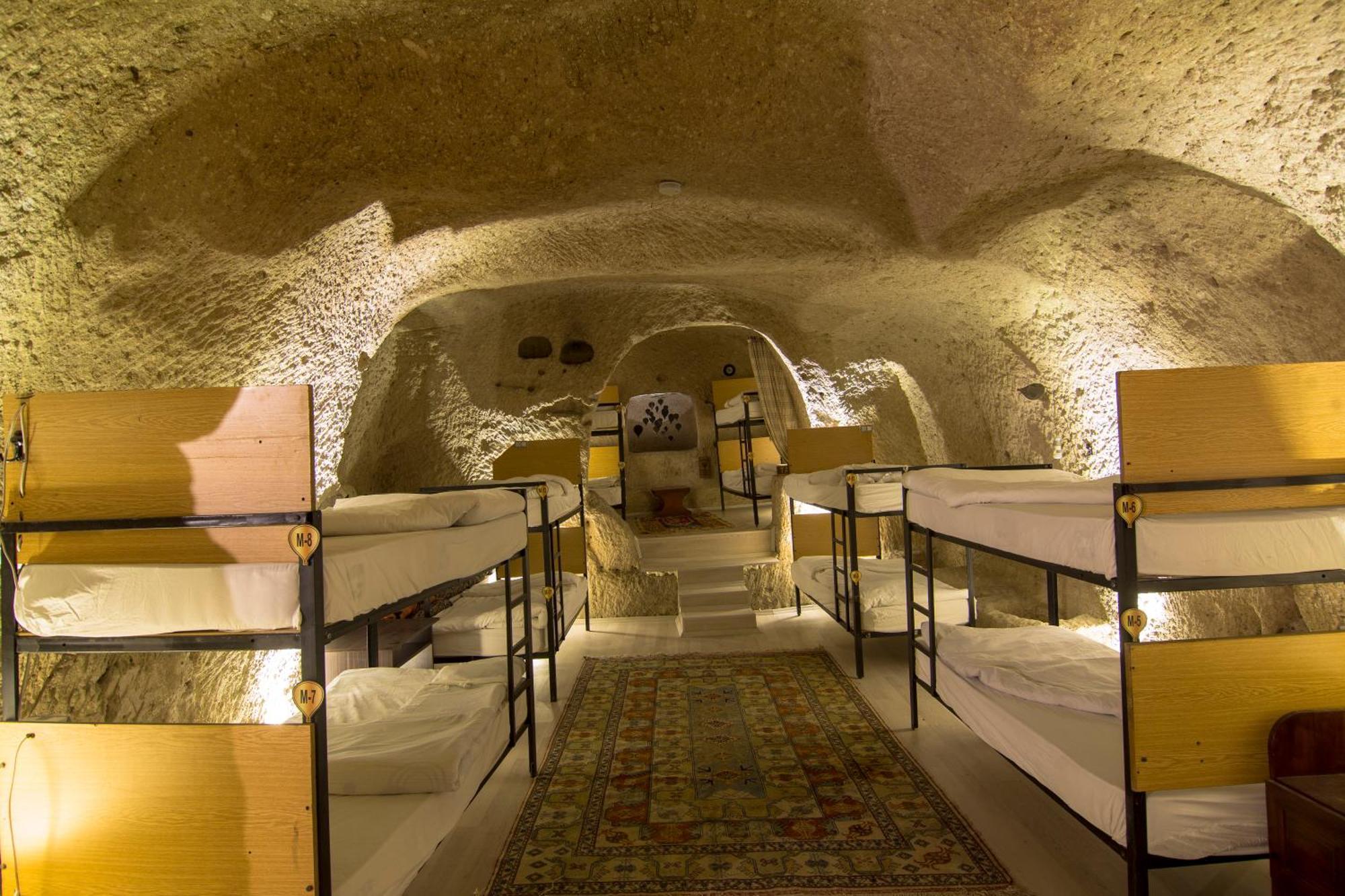 Kamelya Cave Hostel (Adults Only) Γκόρεμε Εξωτερικό φωτογραφία